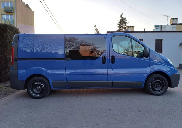 Renault Trafic cena 26900 przebieg: 235201, rok produkcji 2008 z Dobra małe 466